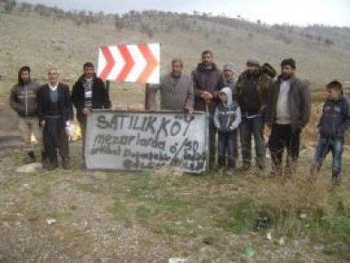 Doğanşehir Belediyesi Köyün  Mezarlığını Sattı